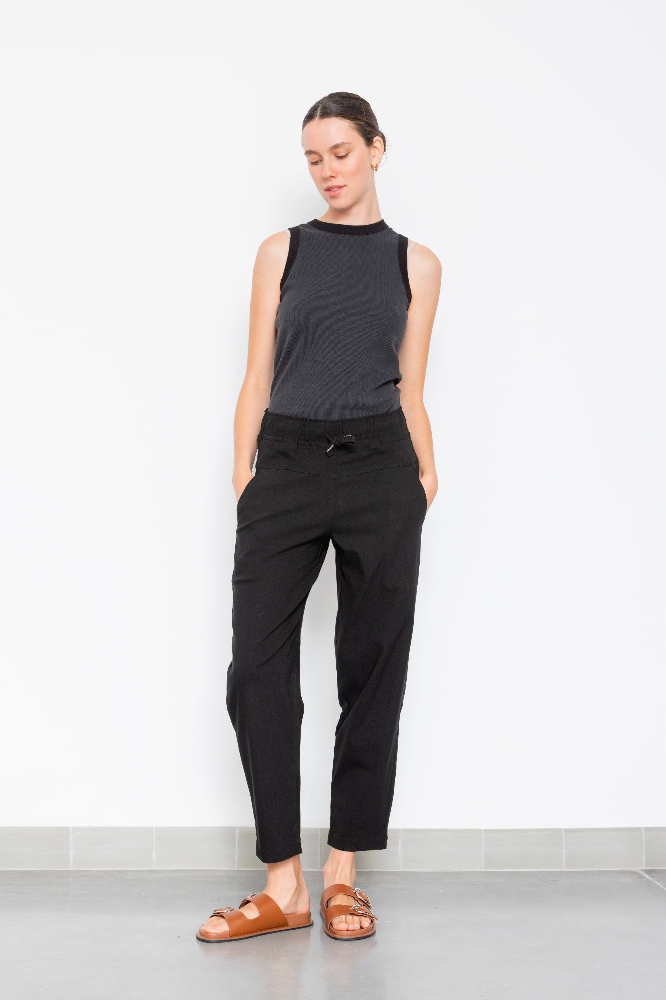 מכנסיים הידרה - שחור