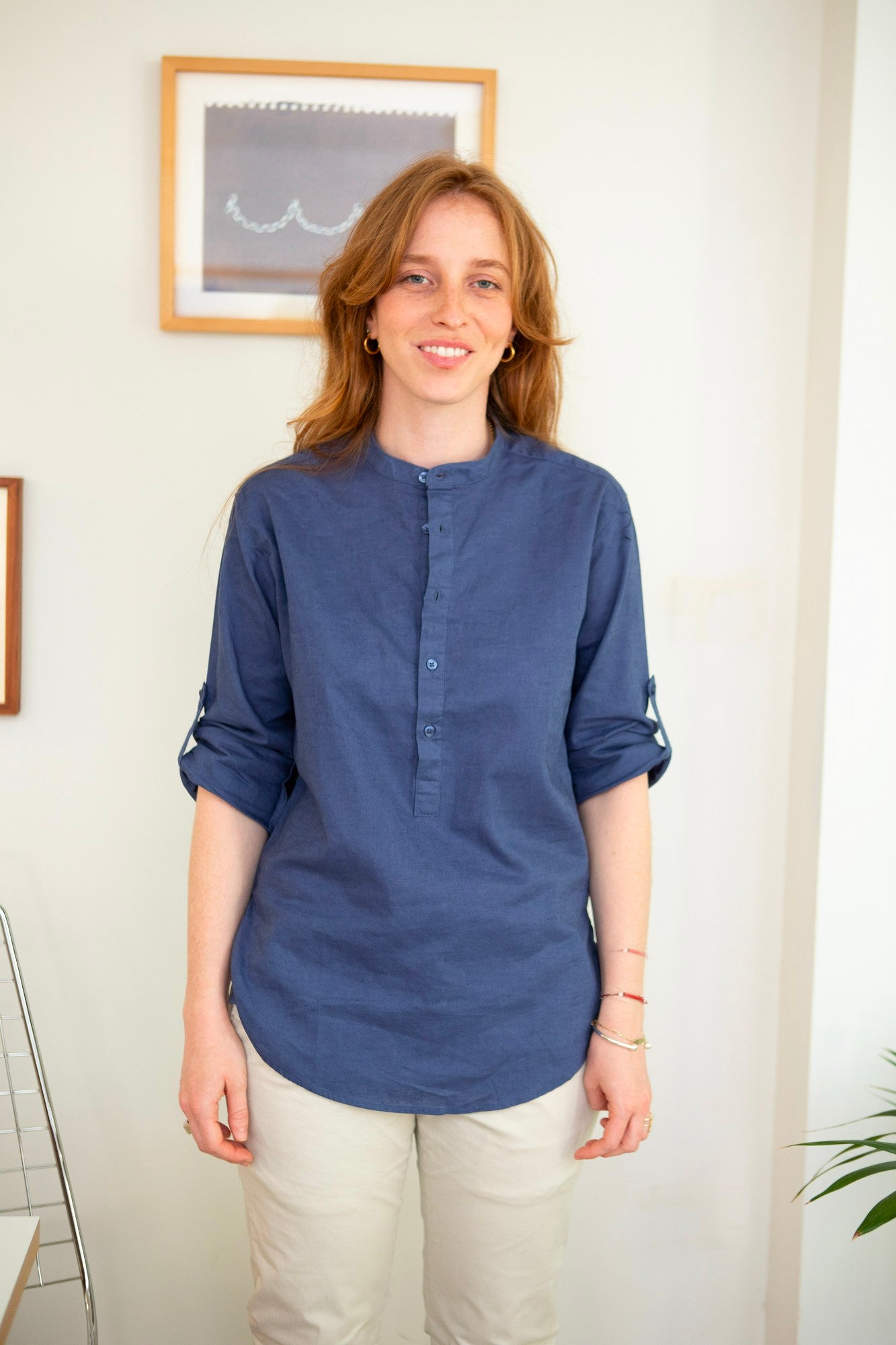 חולצת UNISEX אביב - נייבי