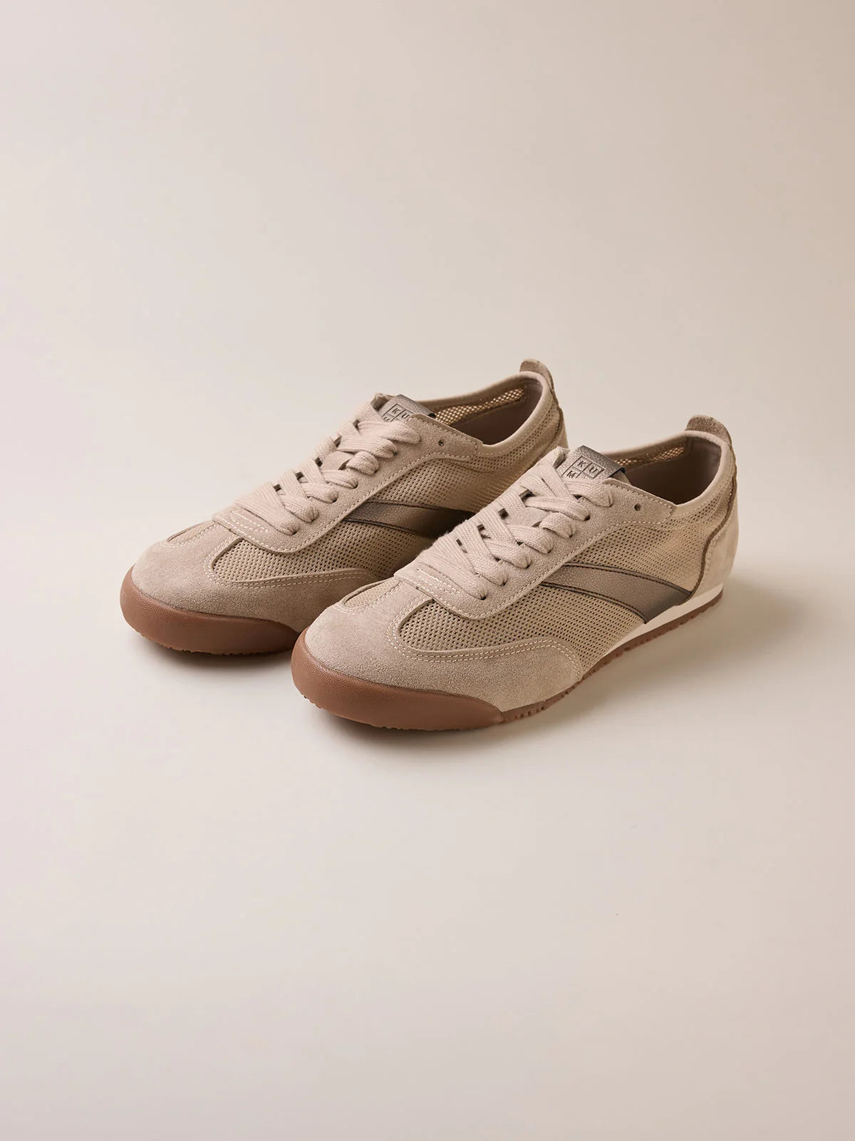 Airy Breeze sneakers - אבן