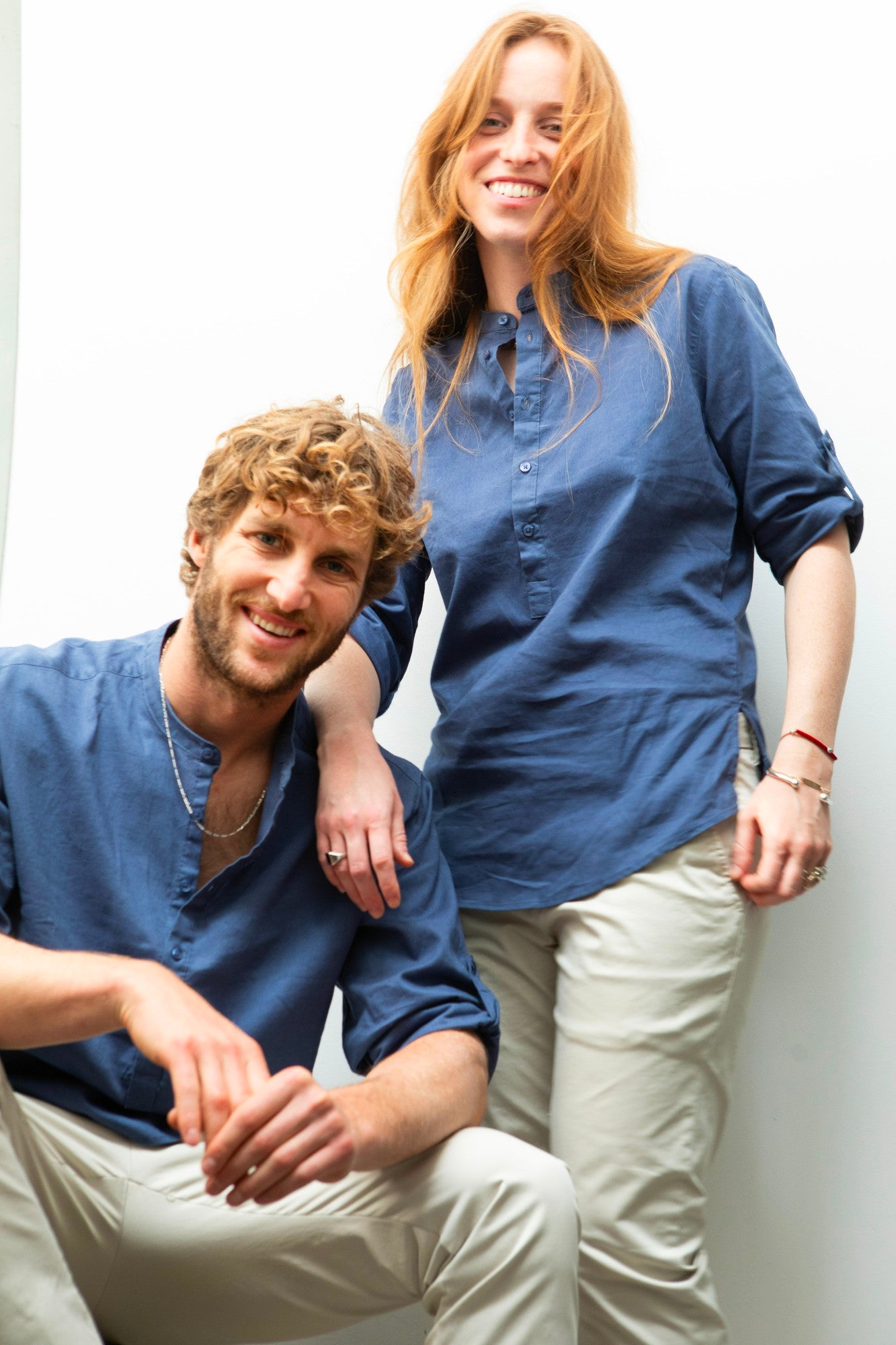 חולצת UNISEX אביב - נייבי