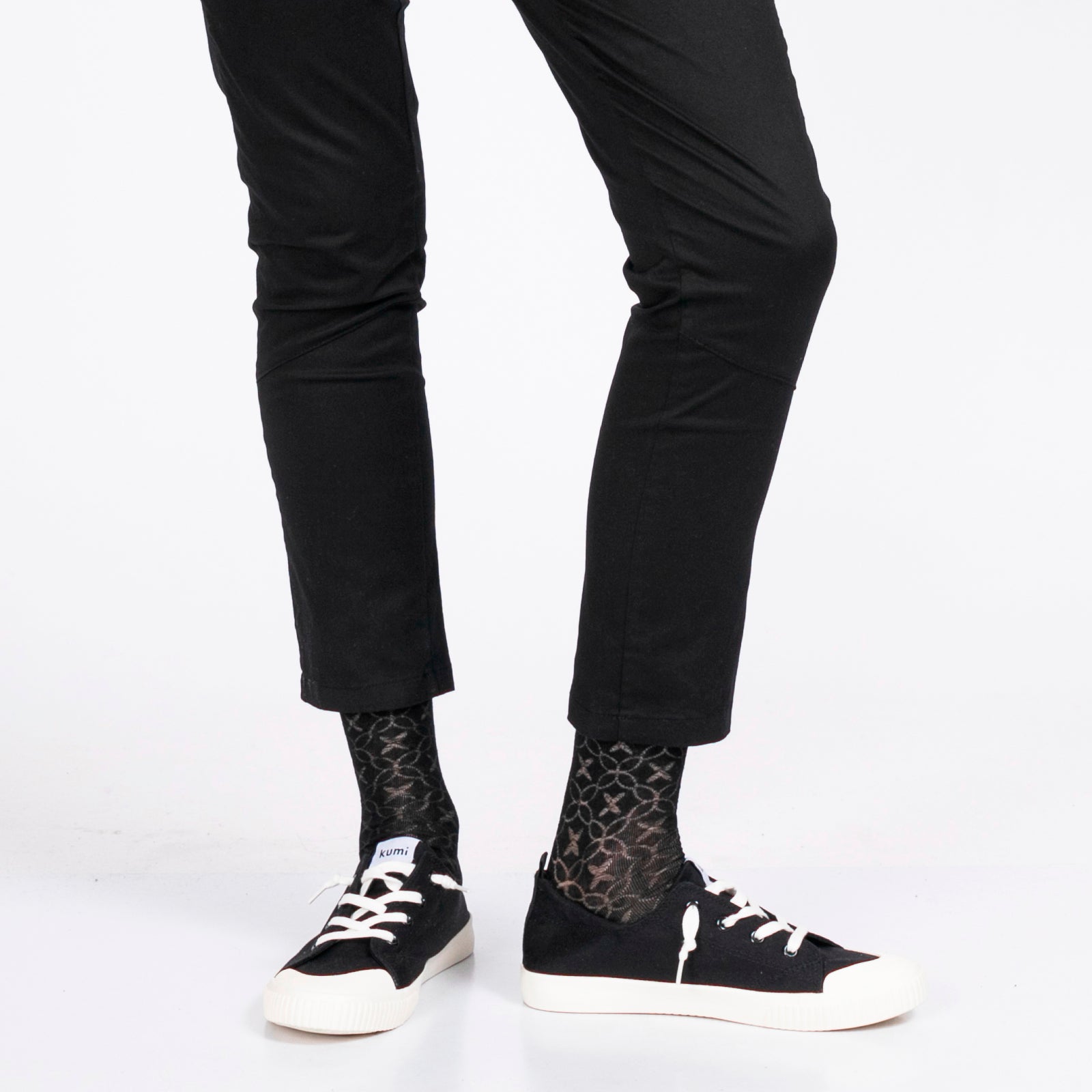 kumi slip-on - שחור